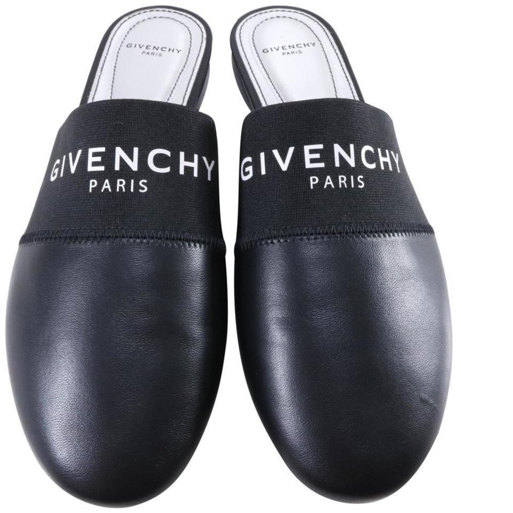 Givenchy 38 Classic Black leather Elastic Band Bedford Flat Mule D679
